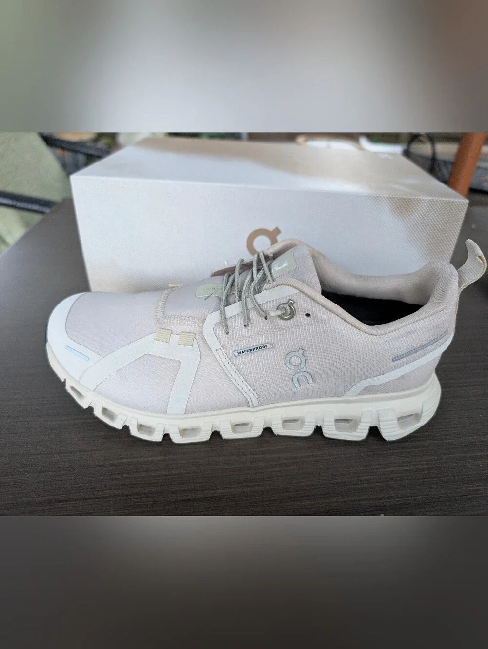 On Cloud 6 Women Waterproof Sneaker Pearl Cream -7M
